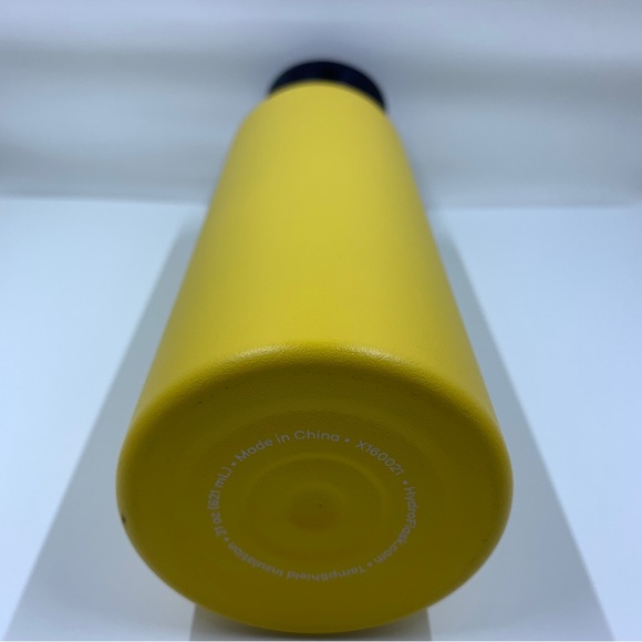 Hydro flask - Picture 3 of 9